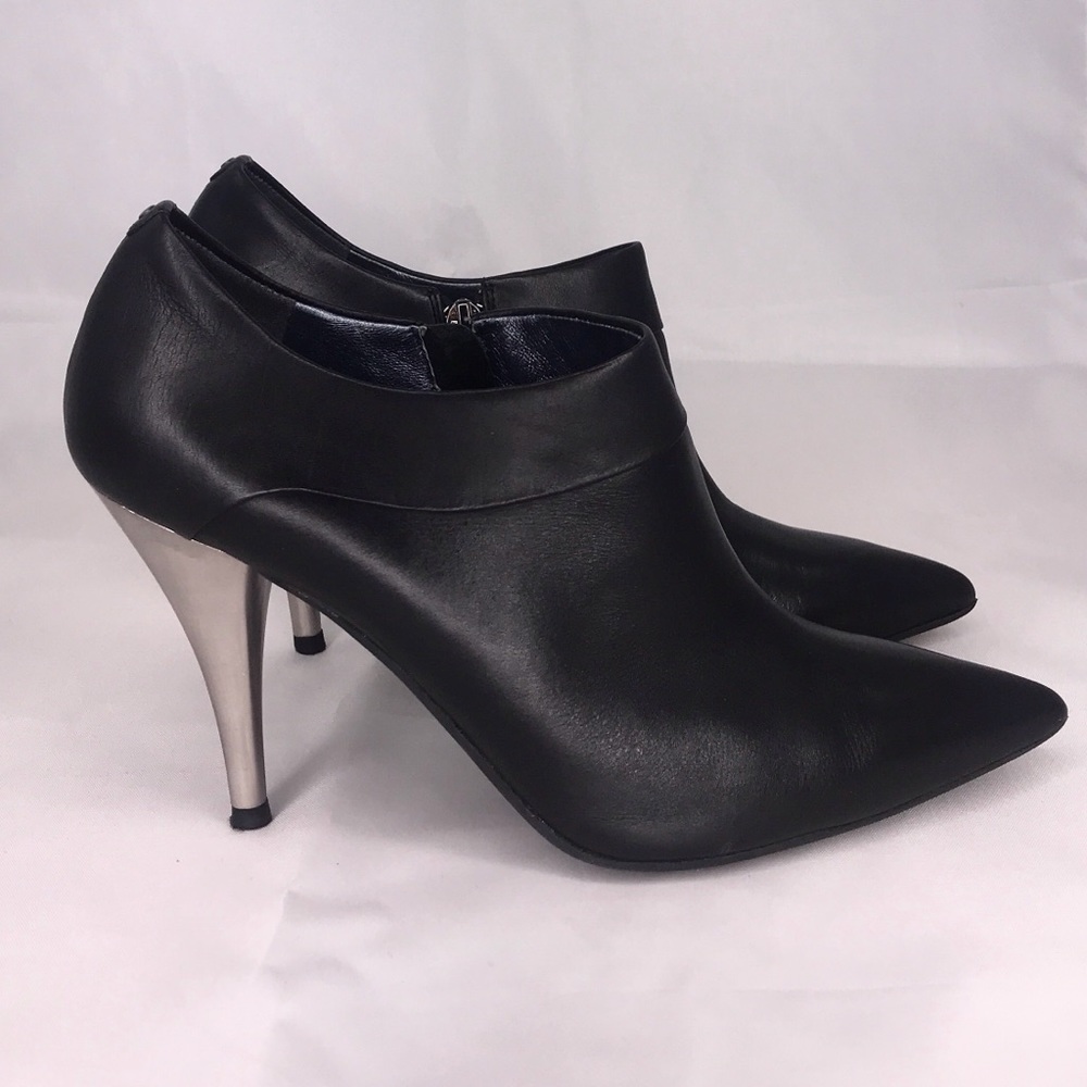 ❤️Kenneth Cole Silver Edition Boots❤️